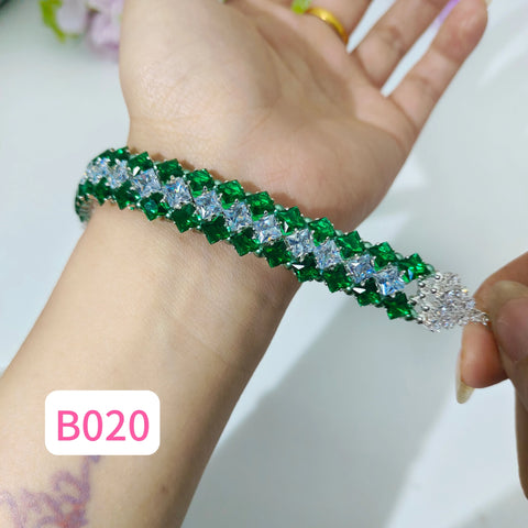 #B020 Bracelets and Kits