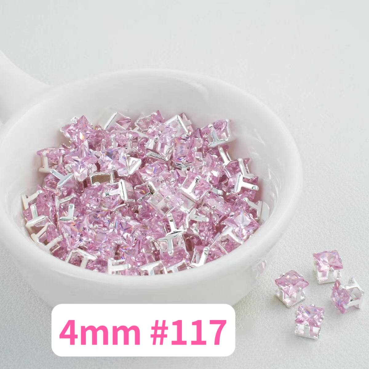 #4mm Cube Rhinstones Charms For DIY Jewelry Accessories
